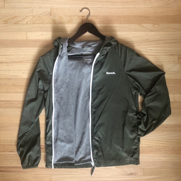 Bench lightweight windbreaker green small - Picture 4 of 4